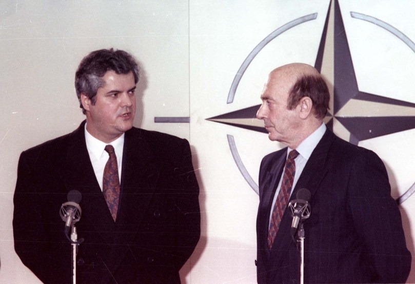 Adrian Năstase