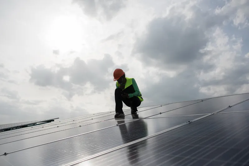 factura la întreținere cu panouri fotovoltaice la bloc. Ce trebuie să facă asociația de proprietari