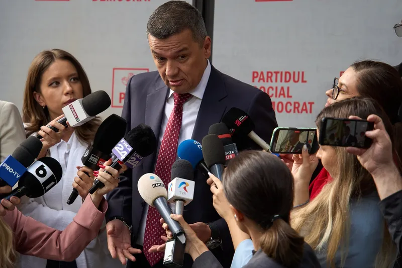 AUR deschide negocierile cu PSD. Simion boicotează Guvernul
